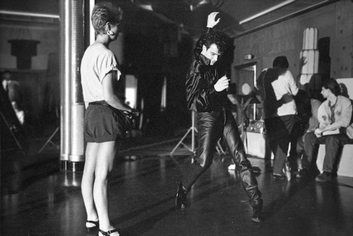 Quinny rehearsing Ewan McGregor - Lipstick on Your Collar